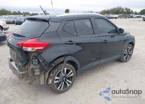 2019 Nissan Kicks Sv z USA, uszkodzony, nr VIN 3N1CP5CU9KL546079